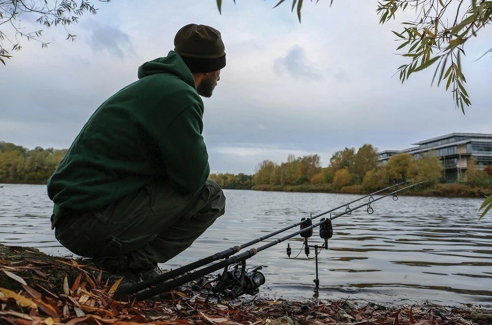 Voorpagina 29 Voorpagina -Div Klein Karper Verkoop 573